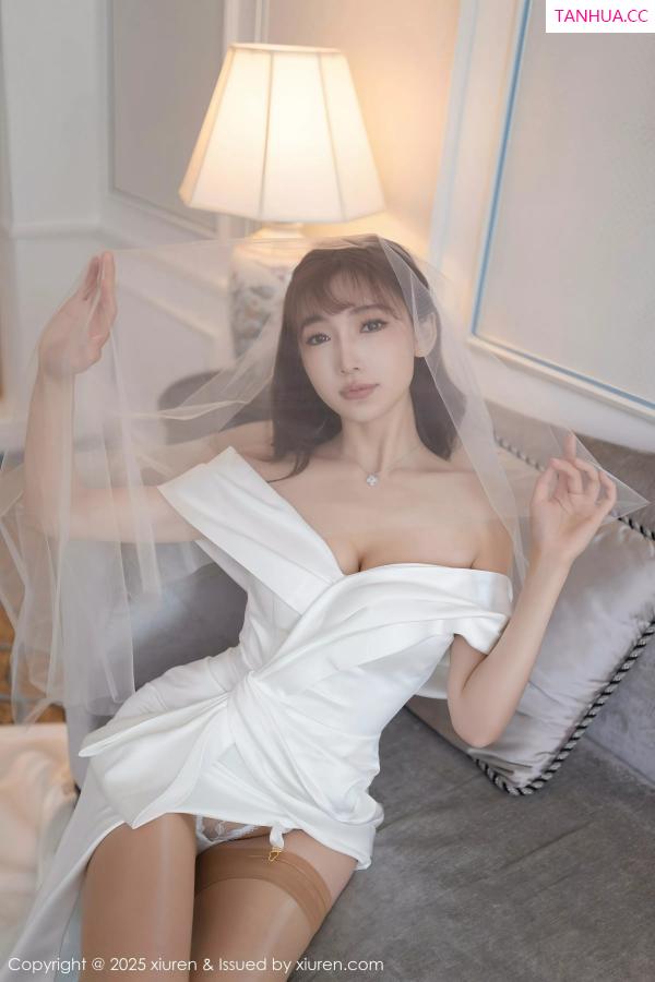 陆萱萱  [XiuRen]高清写真图 2025.07.10 No.10535 陆萱萱 撩人心怀第7张图片